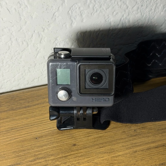 GoPro HERO Camera with Black Head Strap - Picture 1 of 4